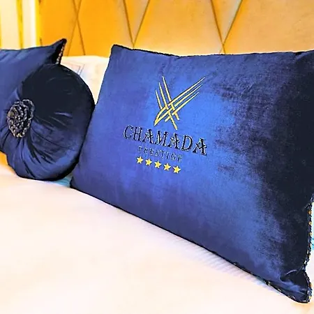 Chamada Prestige And Casino Отель Кирения
