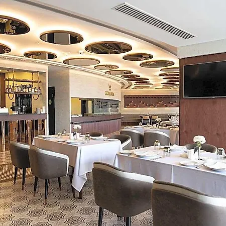 Chamada Prestige And Casino